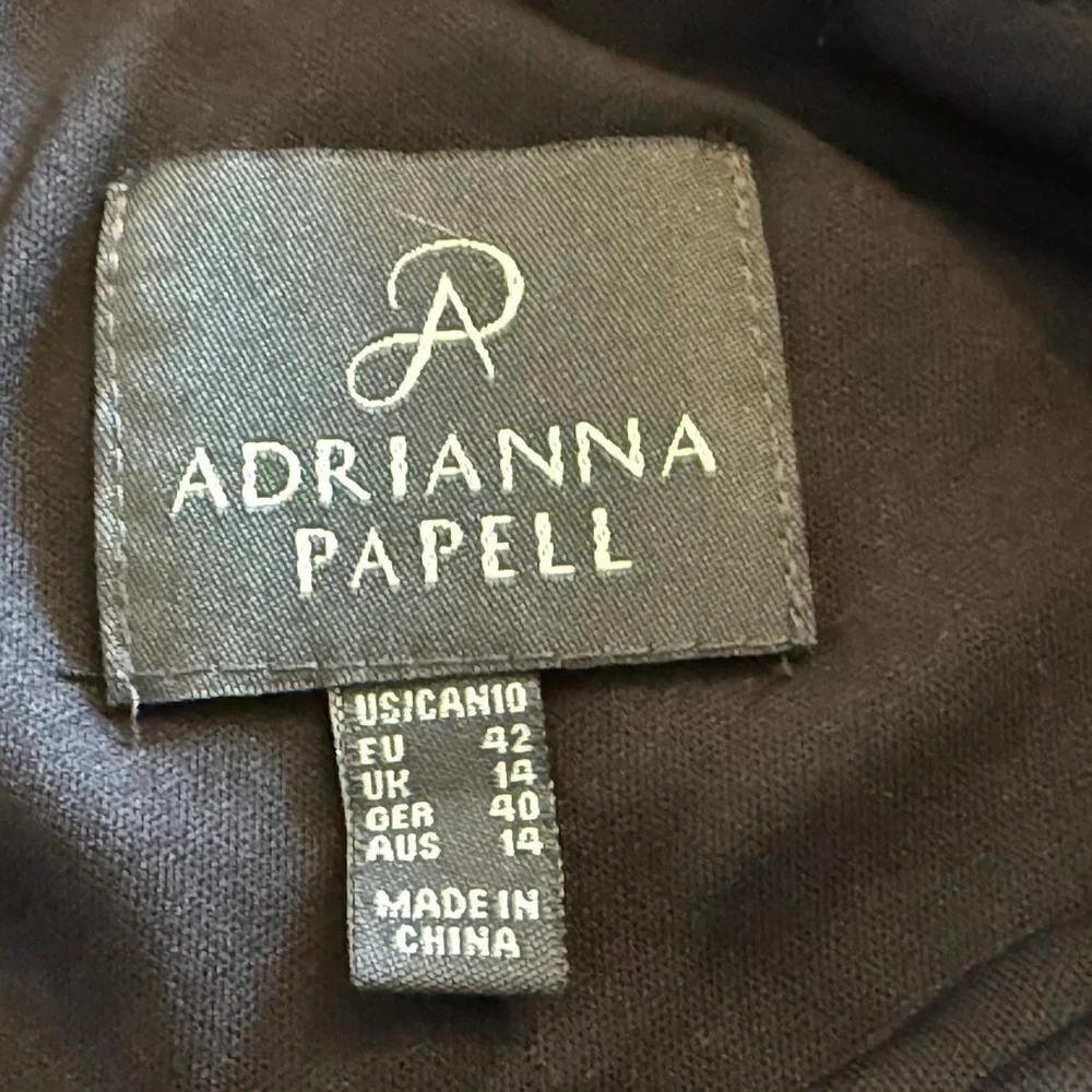 Adrianna Papell Black Textured Midi Dress Beautiful sheer lined size 10 - Picture 6 of 7